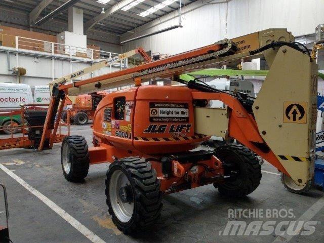 JLG 600AJ Nacele cu brat articulat