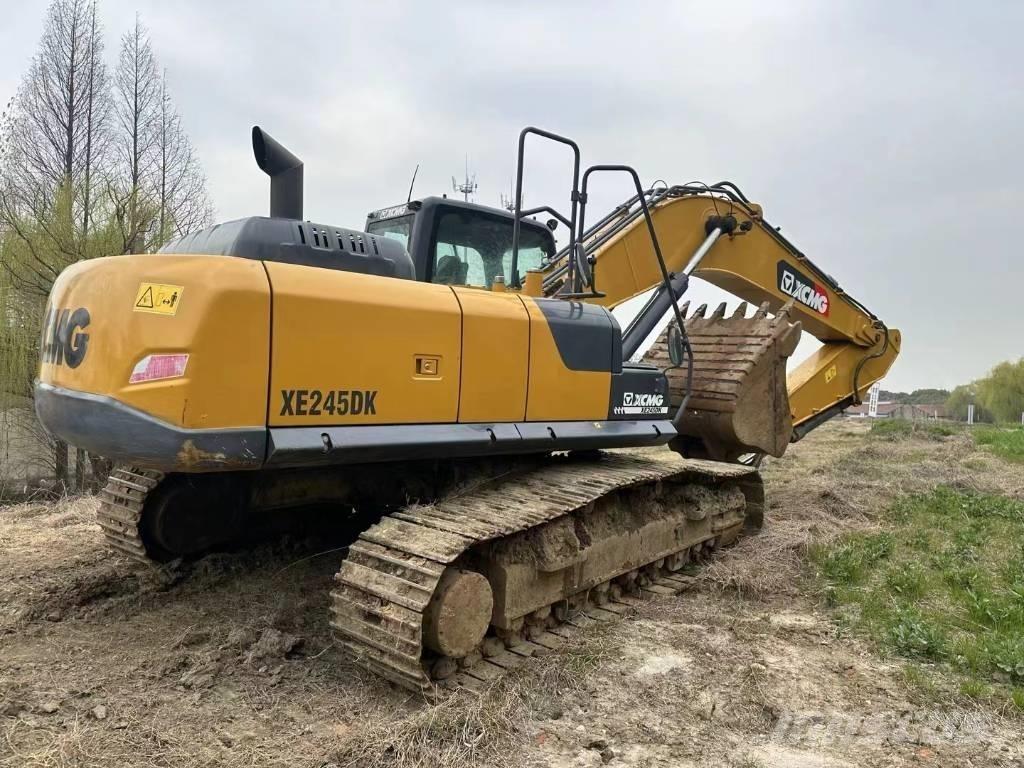 XCMG XE 245 DK Excavatoare pe șenile

