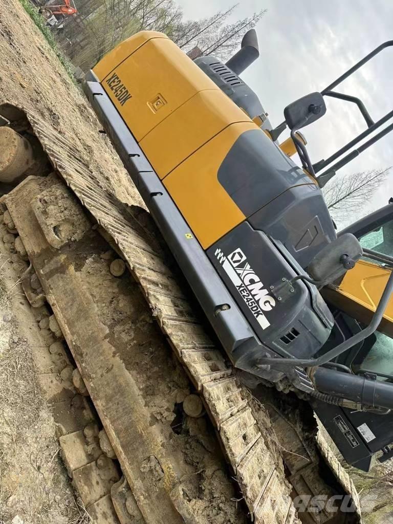 XCMG XE 245 DK Excavatoare pe șenile
