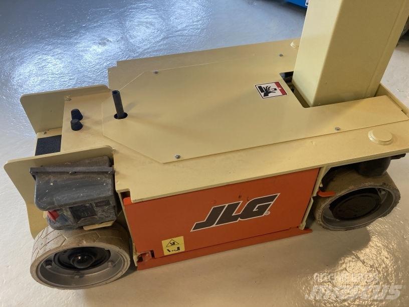 JLG 1230 ES Ascensoare verticale catarg