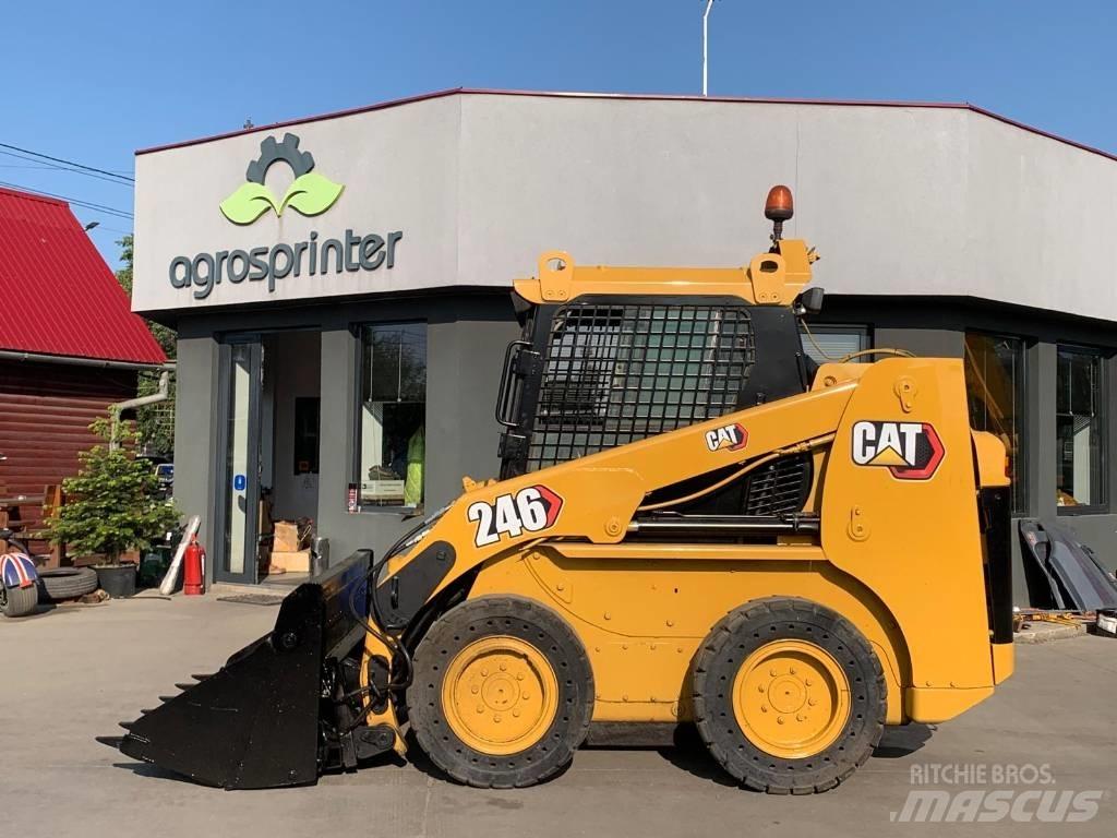 CAT 246 Mini incarcator