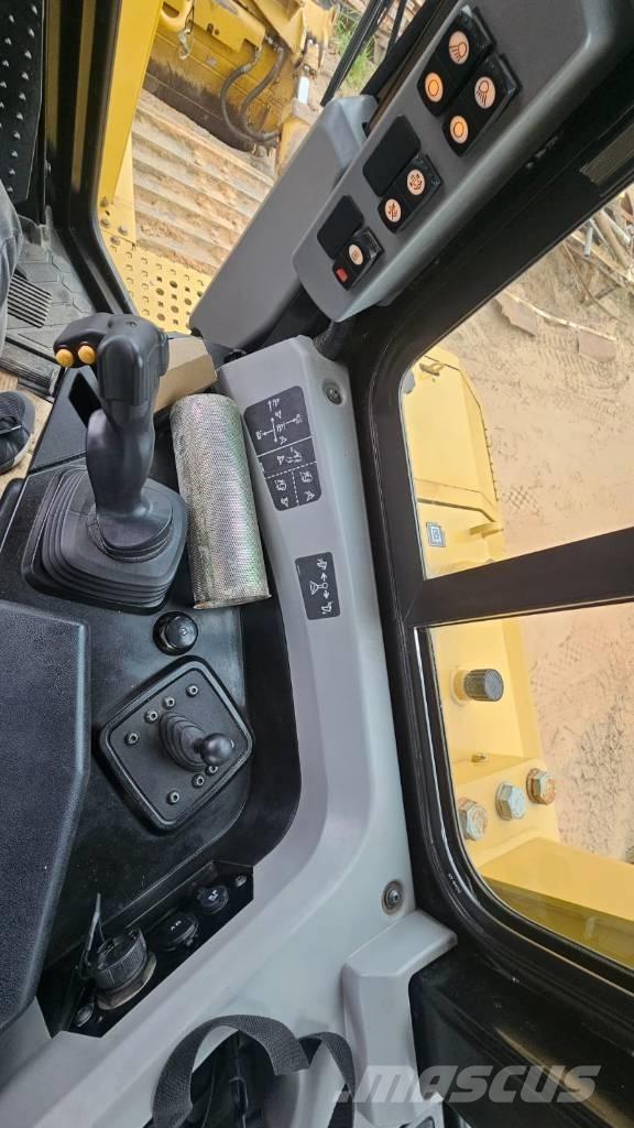 CAT D 6 T LGP Buldozere pe senile