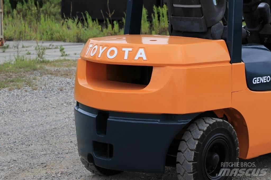 Toyota 7 FD 30 Stivuitor diesel
