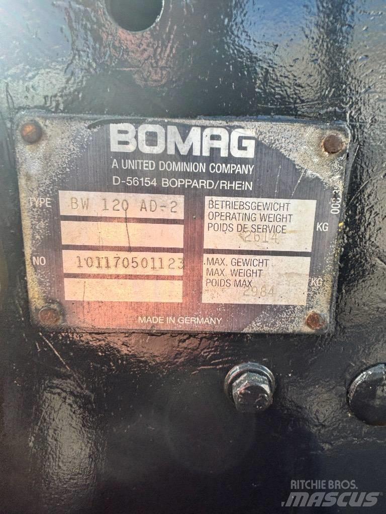 Bomag BW 120 AD-2 Cilindri compactori dubli