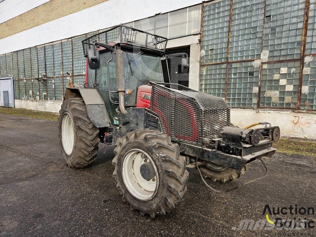 Valtra A 93H Tractoare