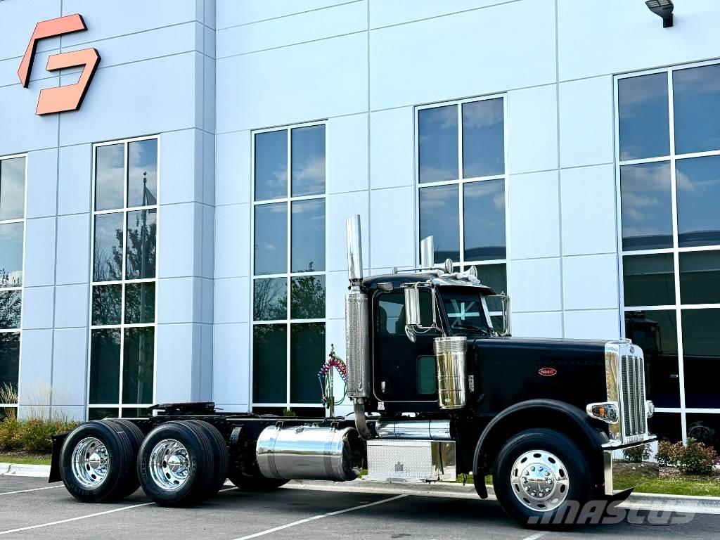 Peterbilt 388 Autotractoare
