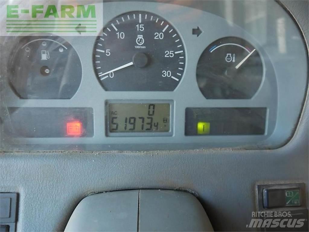 Valtra 8450 Tractoare