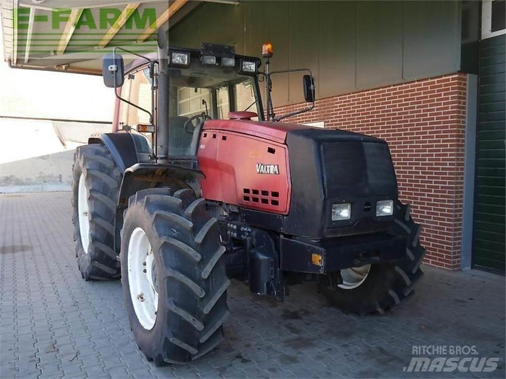 Valtra 8450 Tractoare