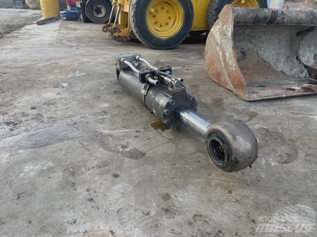 Liebherr A 910 Comp Hidraulice