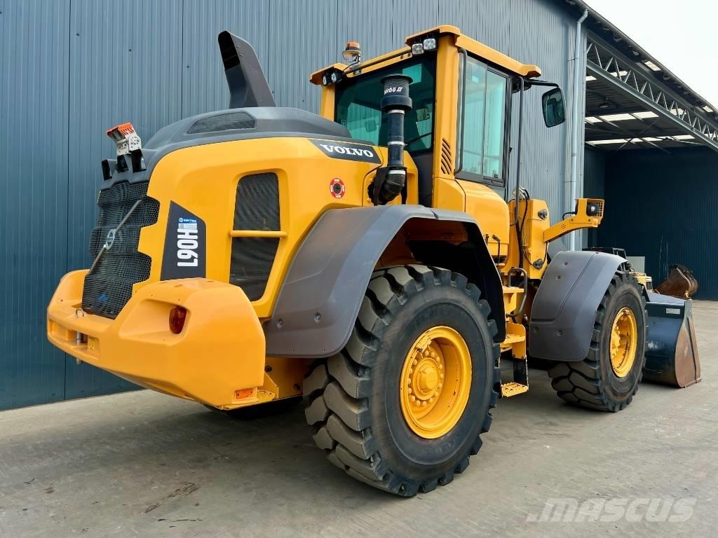 Volvo L90H Incarcator pe pneuri