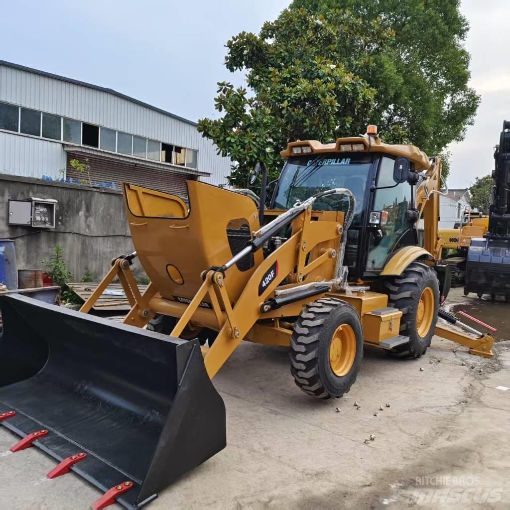 CAT 420 F Buldoexcavatoare
