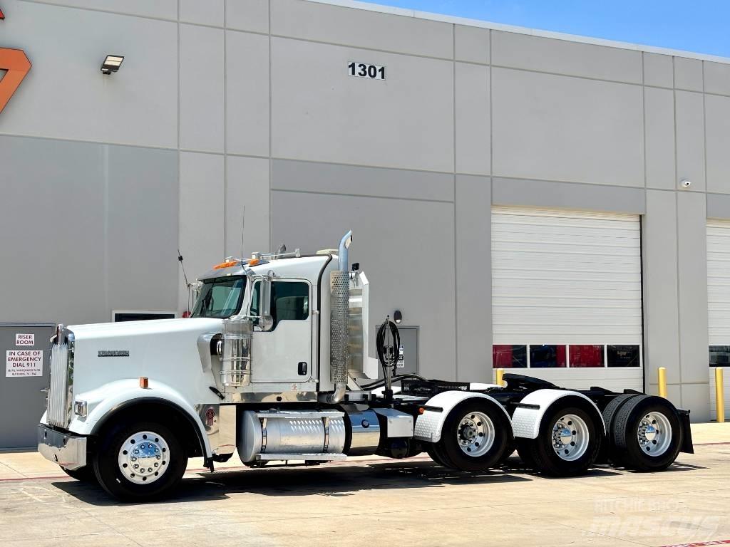 Kenworth W 900 Autotractoare