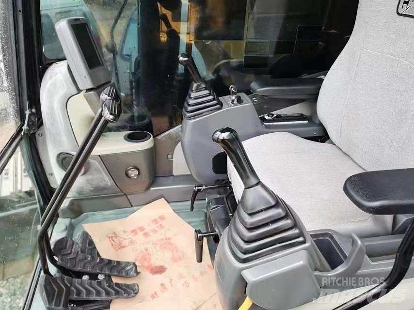 CAT 329D Excavatoare 7t - 12t