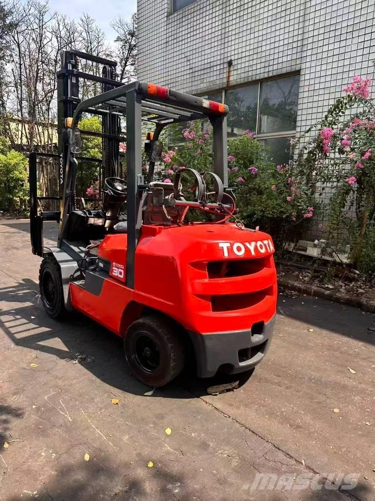 Toyota FD 30 Stivuitor diesel