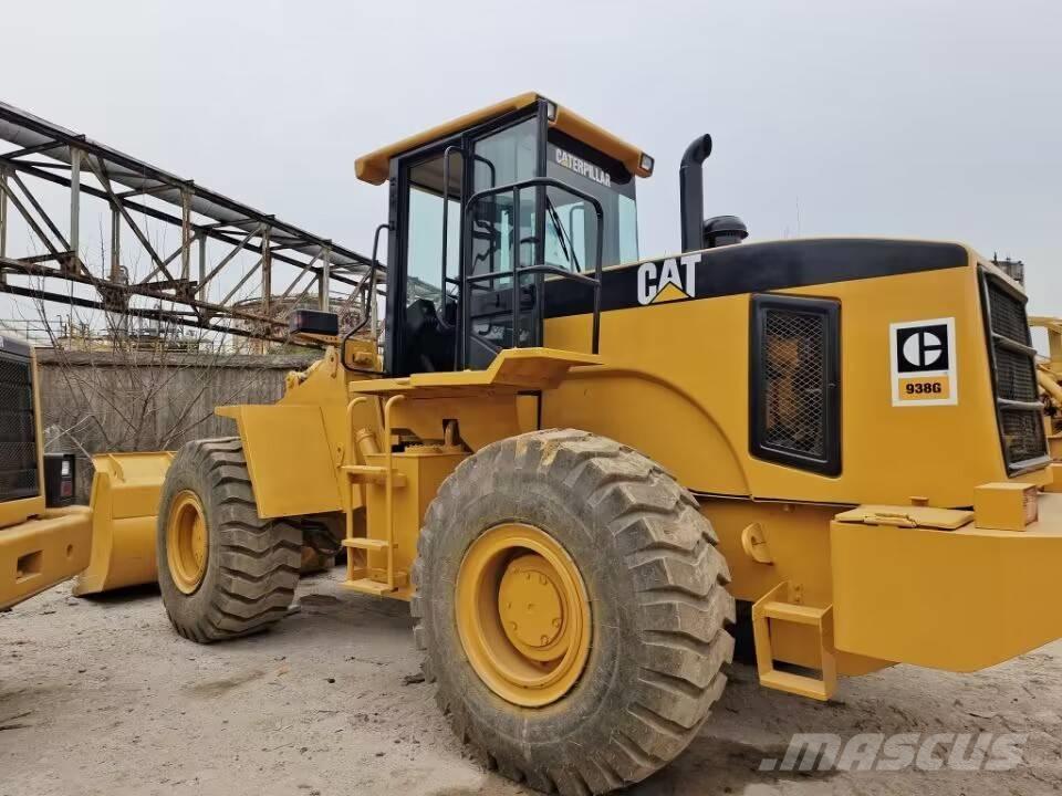 CAT 938 F Incarcator pe pneuri