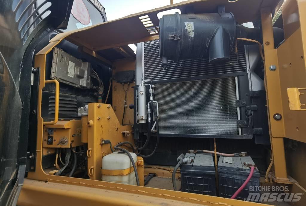 CAT 315 D2 Excavatoare pe șenile
