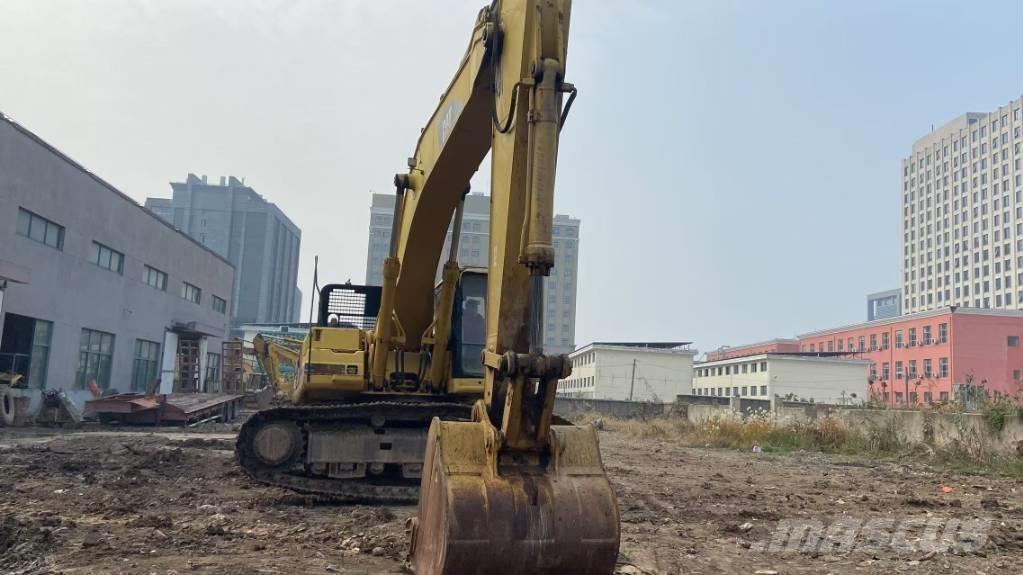 CAT 330 B Excavatoare pe șenile
