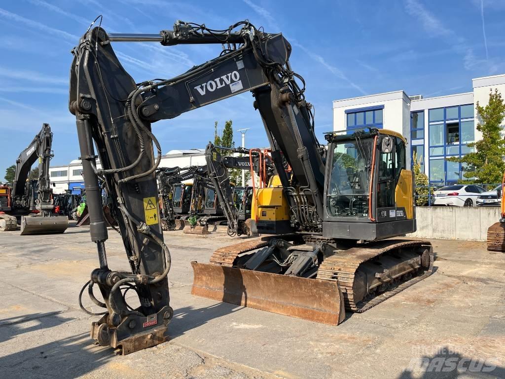 Volvo ECR235EL Excavatoare pe șenile
