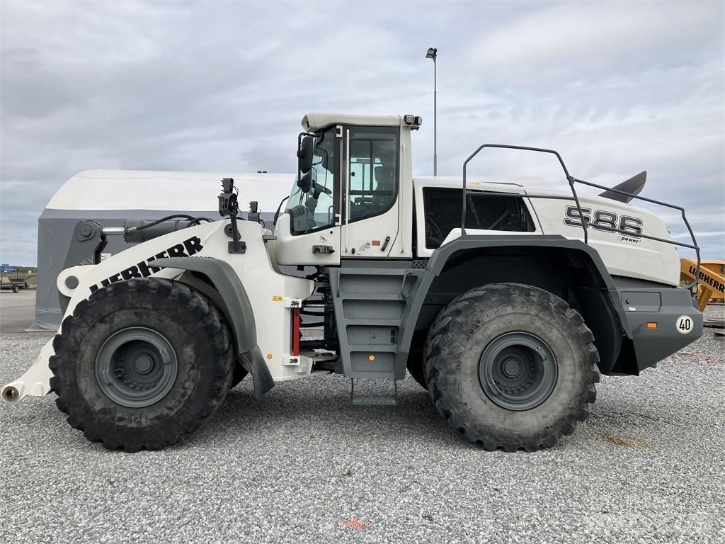 Liebherr L586 Xpower Incarcator pe pneuri