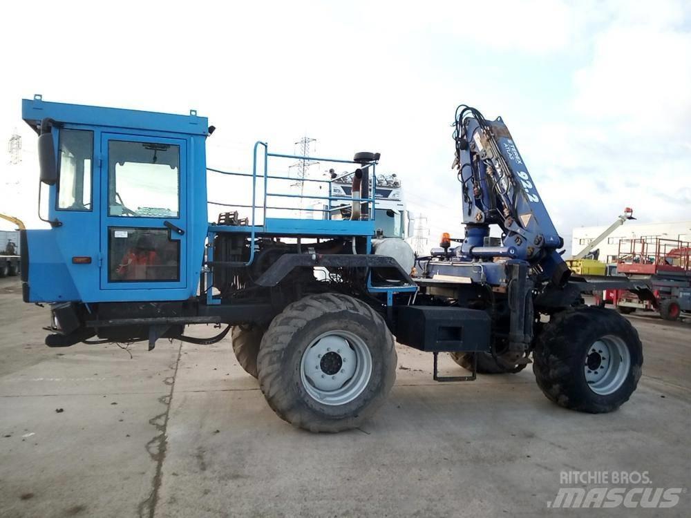 Mercedes-Benz Unimog Camioane cu macara