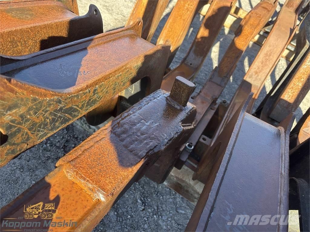 Valmet 840 Alte componente