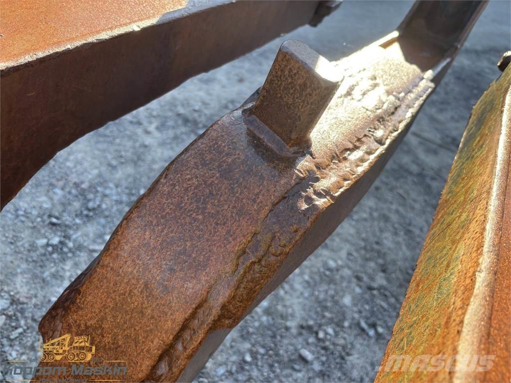 Valmet 840 Alte componente