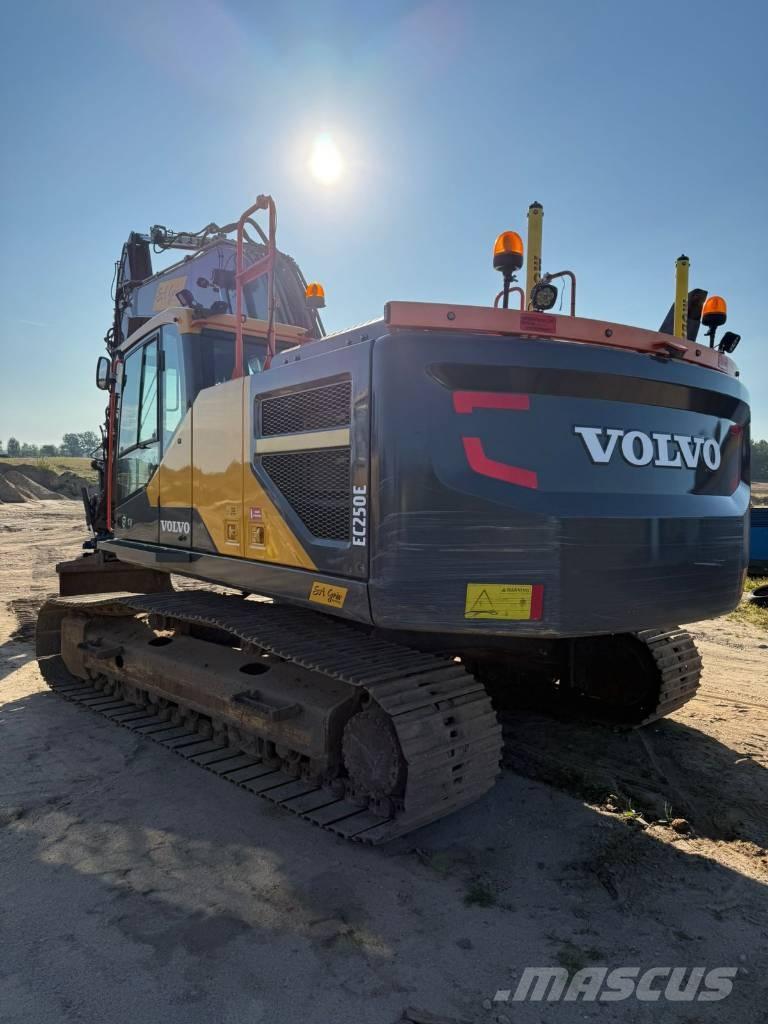 Volvo EC 250 EL Excavatoare pe șenile
