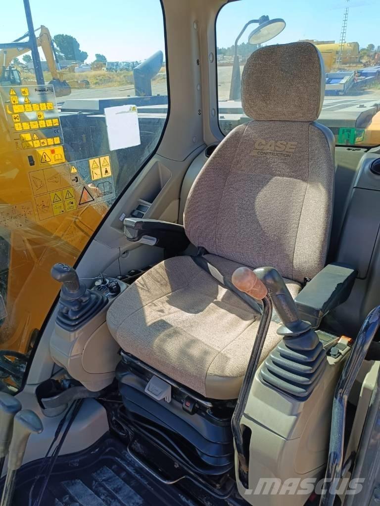CASE CX 235 C SR Excavatoare pe șenile

