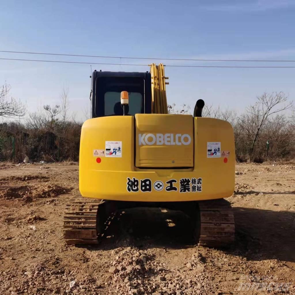 Kobelco SK75-8 Excavatoare 7t - 12t
