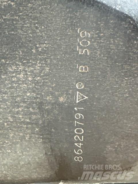 Montabert 120 MM Ciocane / Concasoare