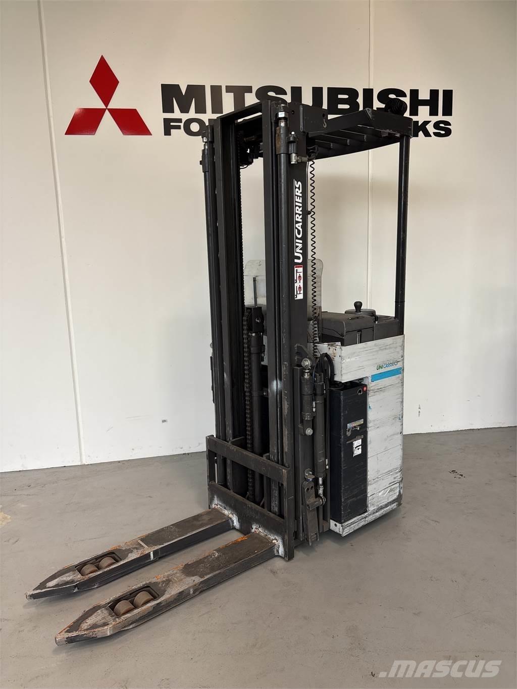 Atlet A160 Transpaleti autopropulsanti