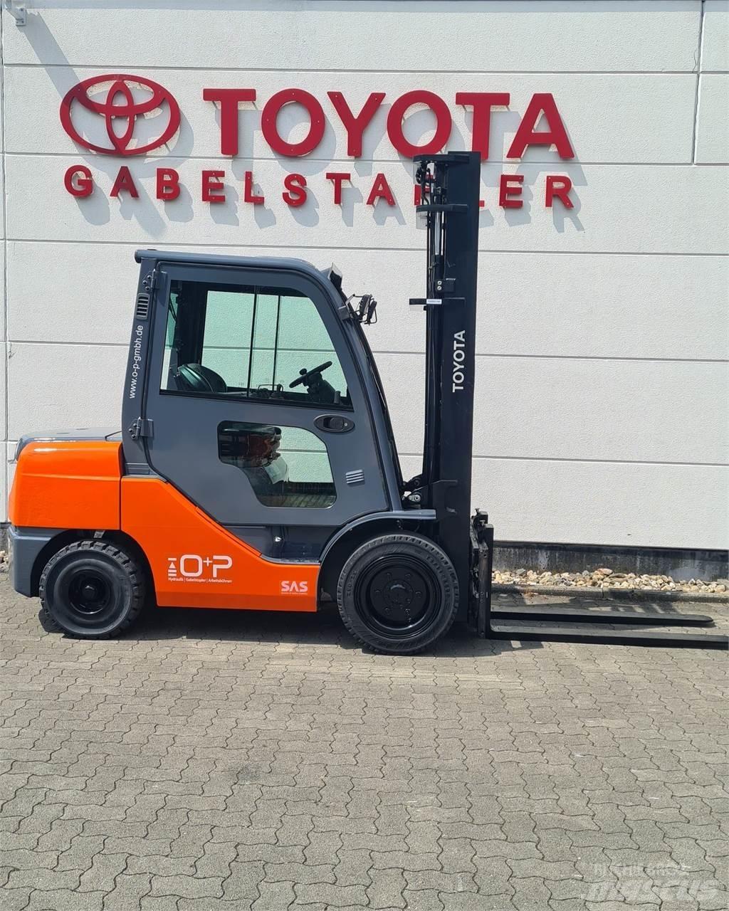 Toyota 02-8FDJF35 Stivuitor diesel