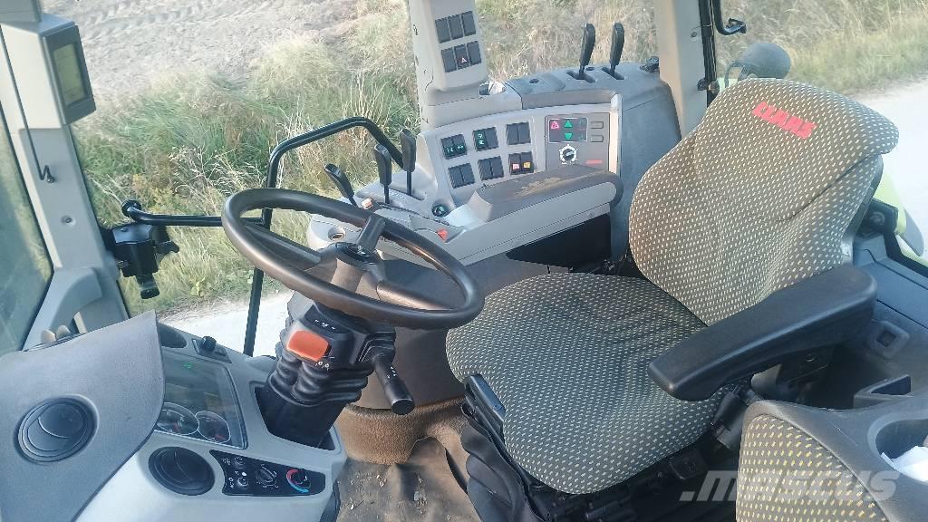 CLAAS Axion 810 CIS Tractoare