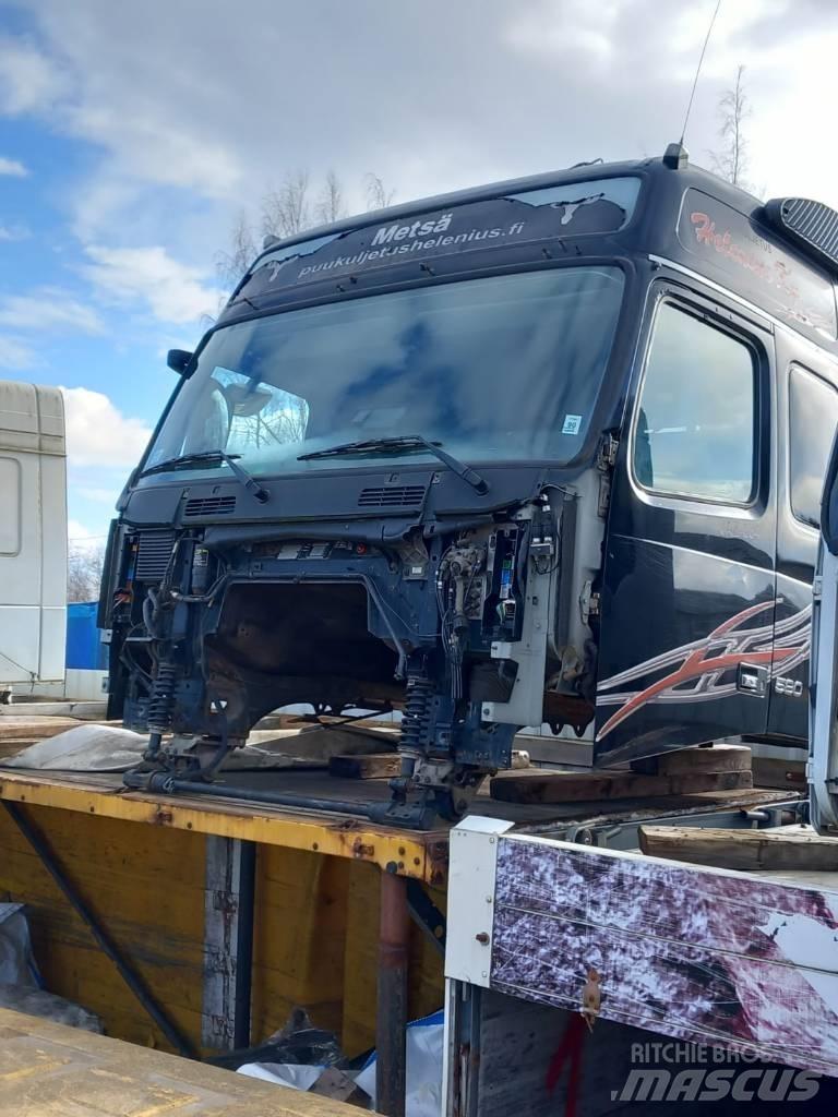 Volvo FH16 580 Cabine si interior