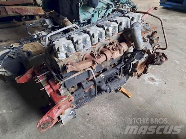 Renault 6 CILINDER Motoare
