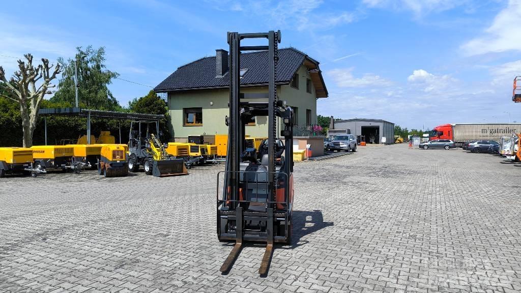 Linde E16-02 Stivuitor electric