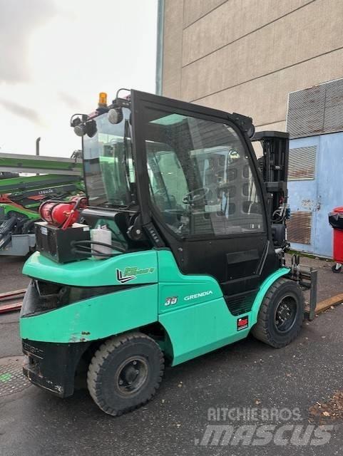 Mitsubishi FD 35 N Stivuitor diesel