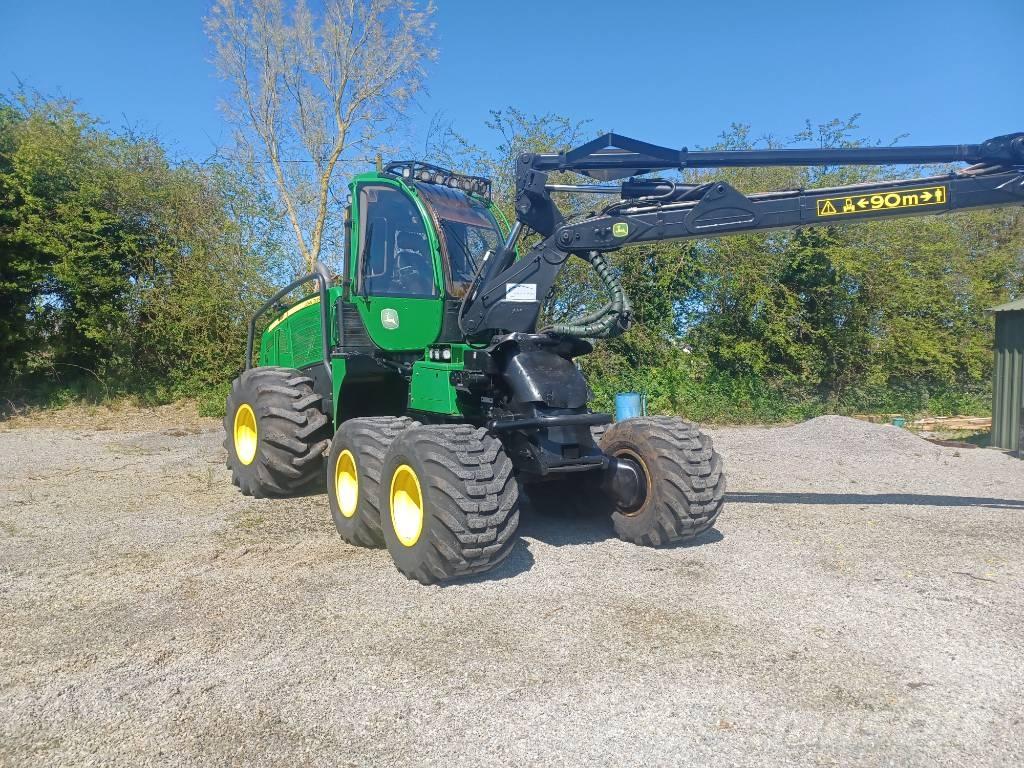 John Deere 1070e Combine forestiere