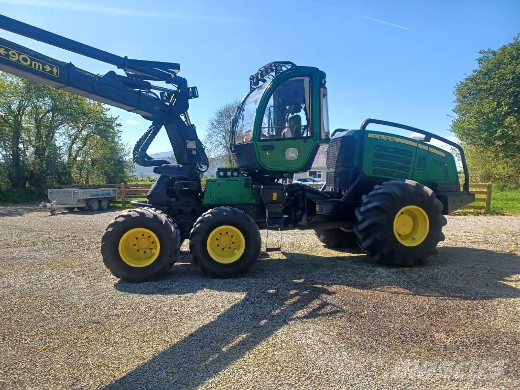 John Deere 1070e Combine forestiere