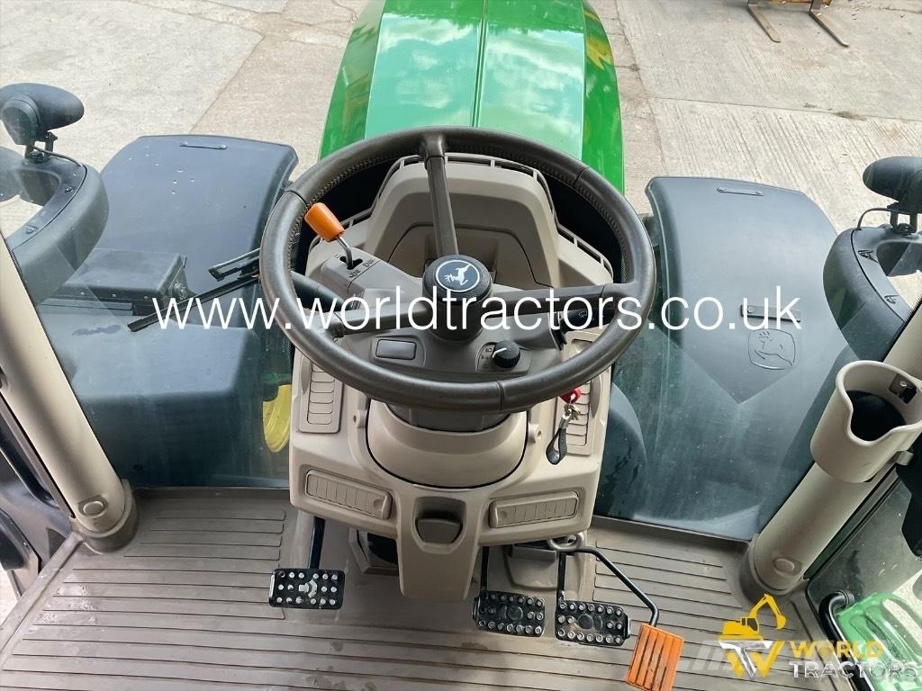 John Deere 6215 R Tractoare