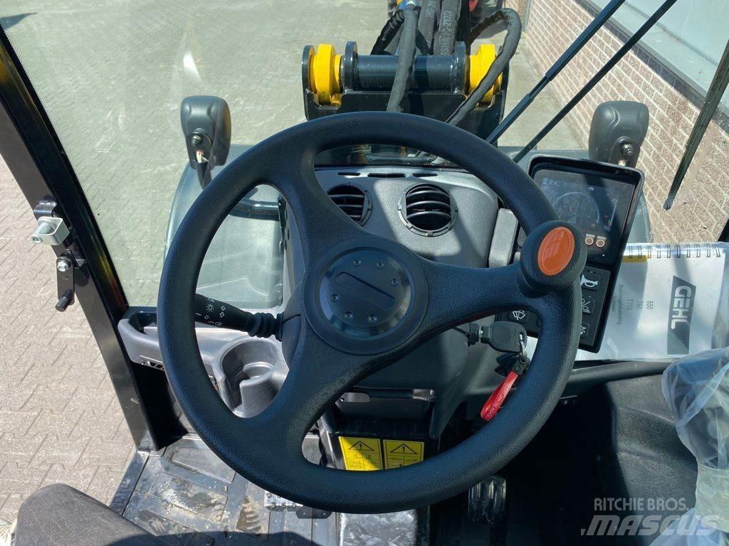 Gehl AL650 Incarcator pe pneuri