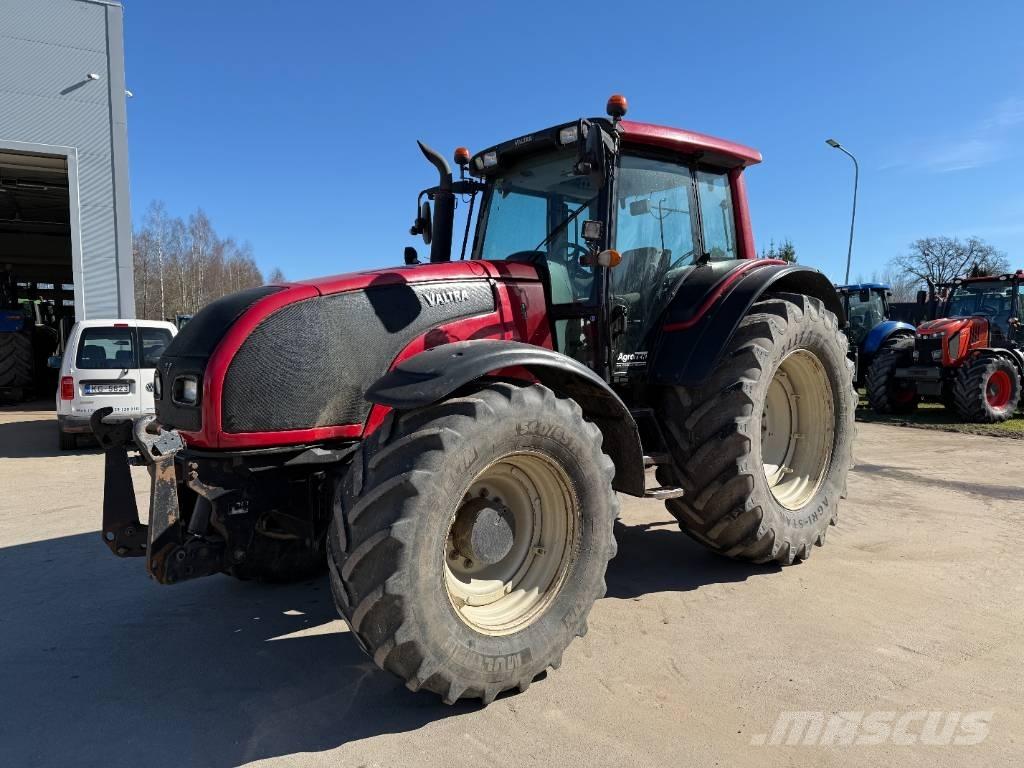 Valtra T 191 Tractoare