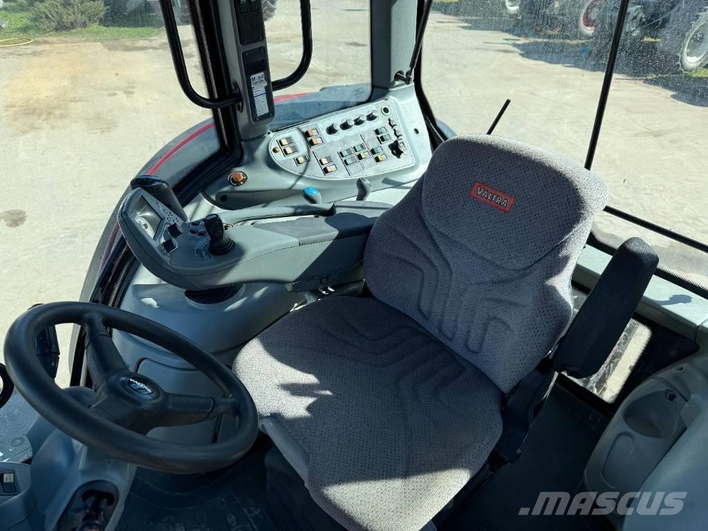 Valtra T 191 Tractoare