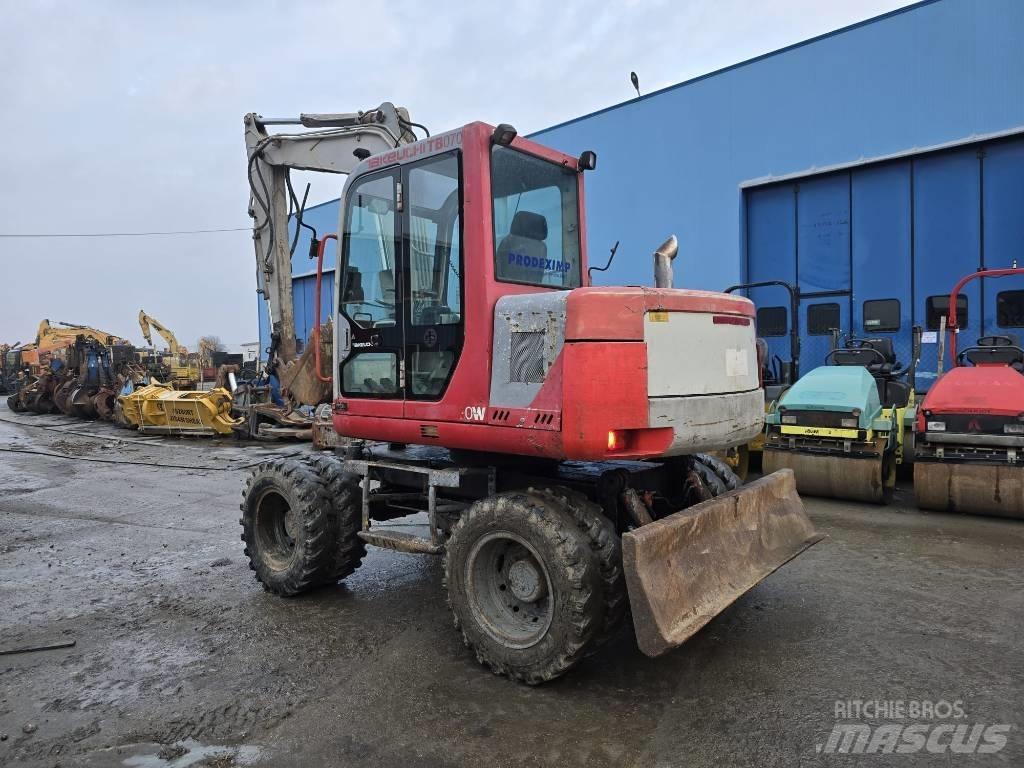 Takeuchi TB070W Excavatoare cu roti