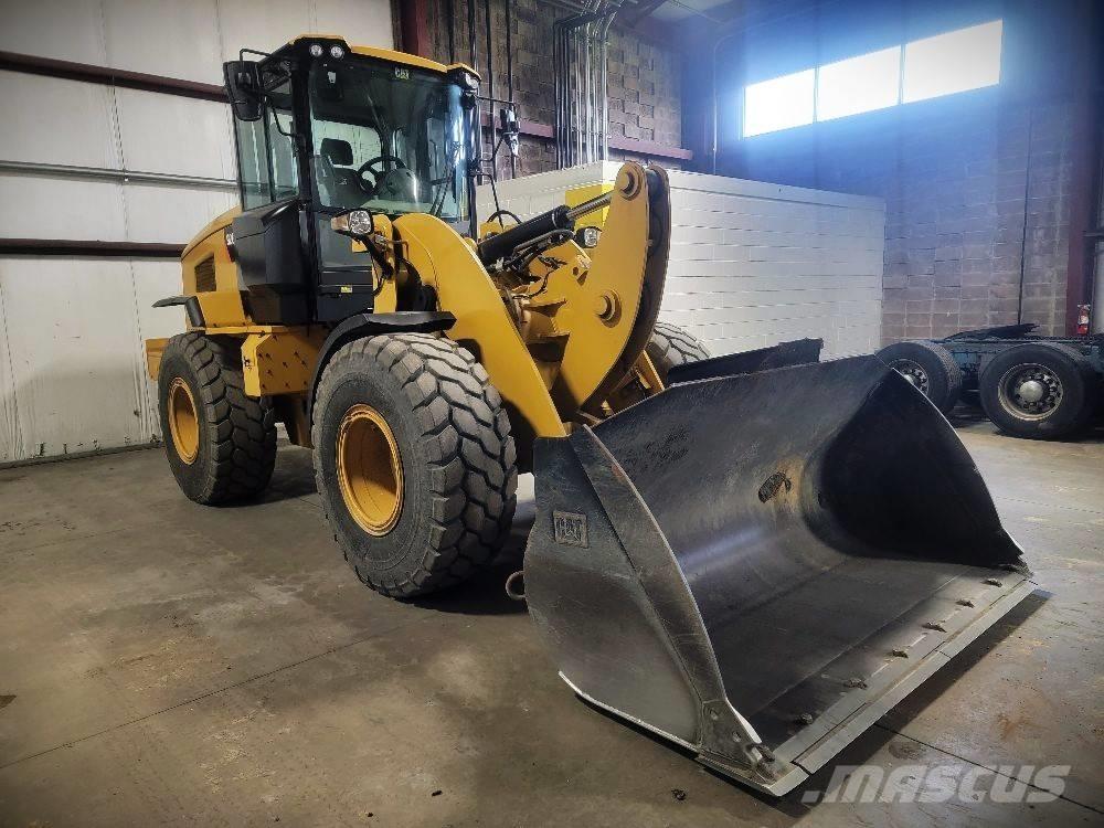 CAT 926M Incarcator pe pneuri