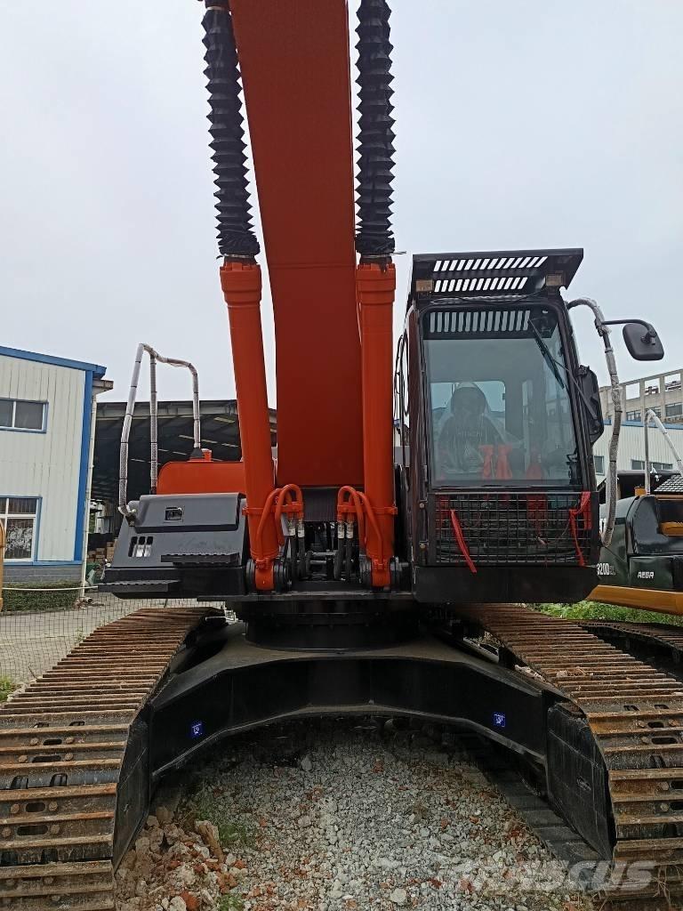 Hitachi ZX 350 H Excavatoare pe șenile
