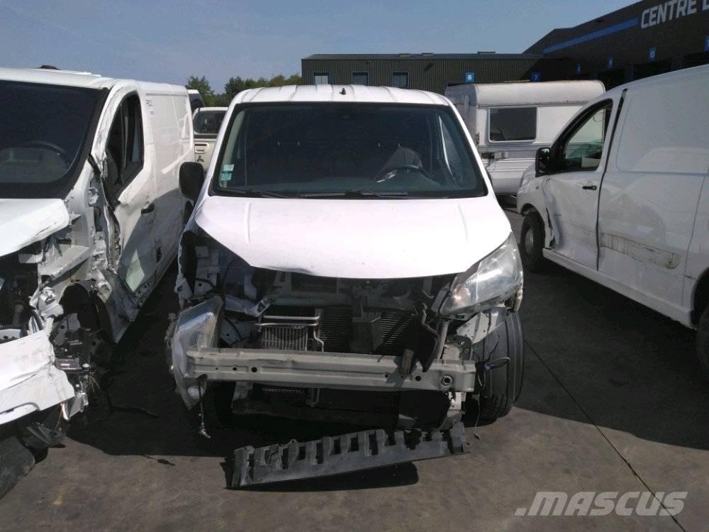 Nissan NV 200 Utilitara