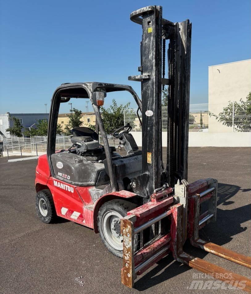 Manitou MI 35 D Stivuitor diesel