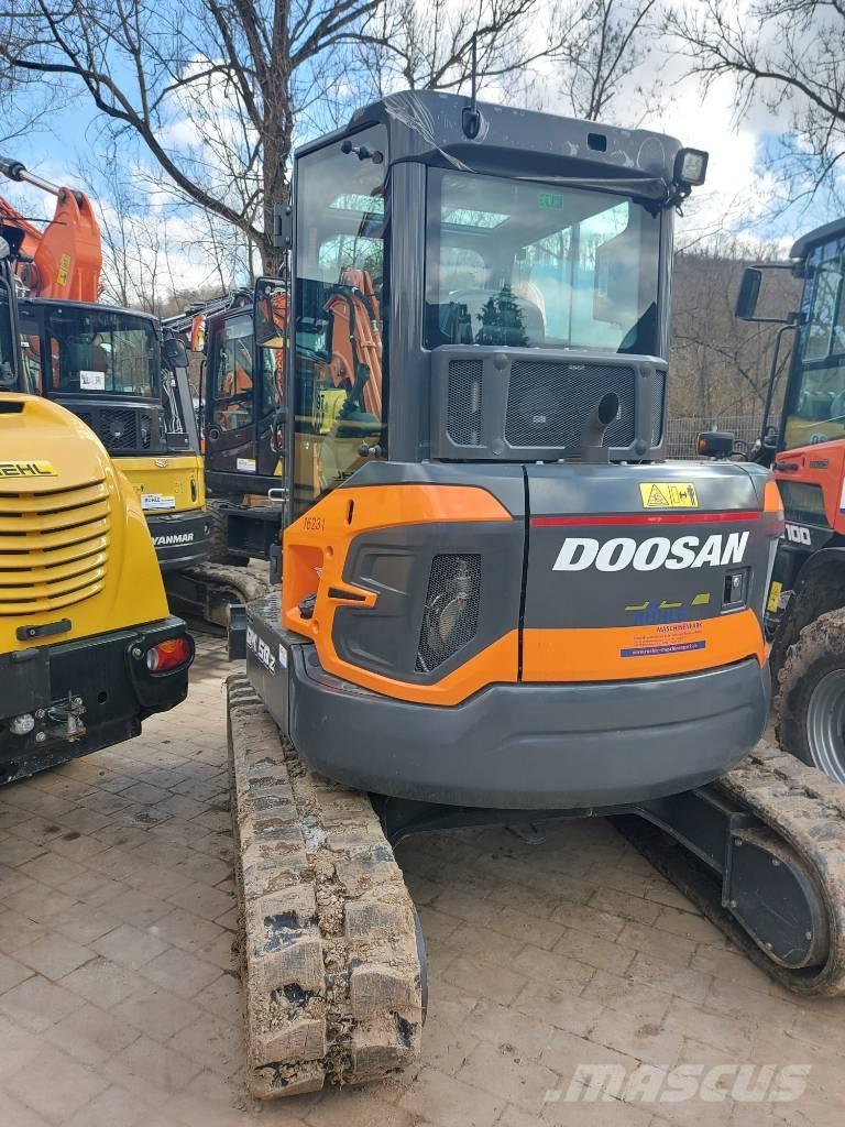 Develon DX 50 Z-7 Mini excavatoare < 7t