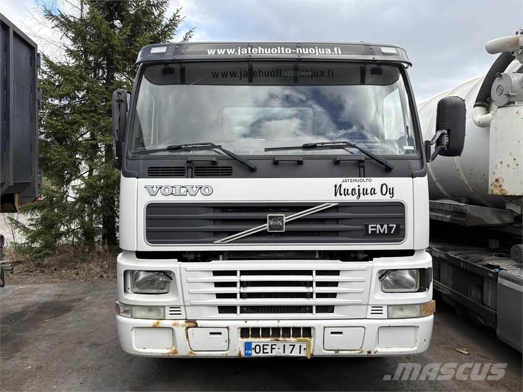 Volvo FM7 Camioane Demontabile